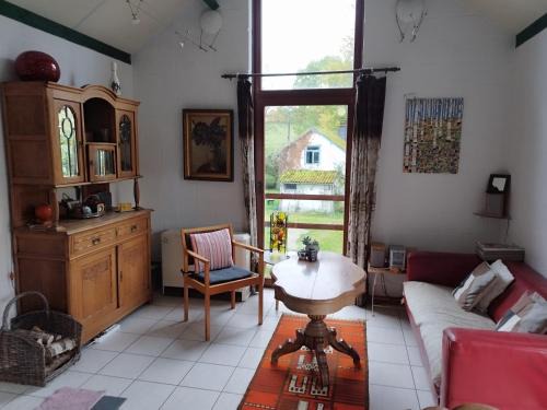 La maison sous les arbres