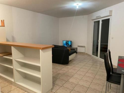 La Pause Larzac-Parking privé-A 20 min de Millau