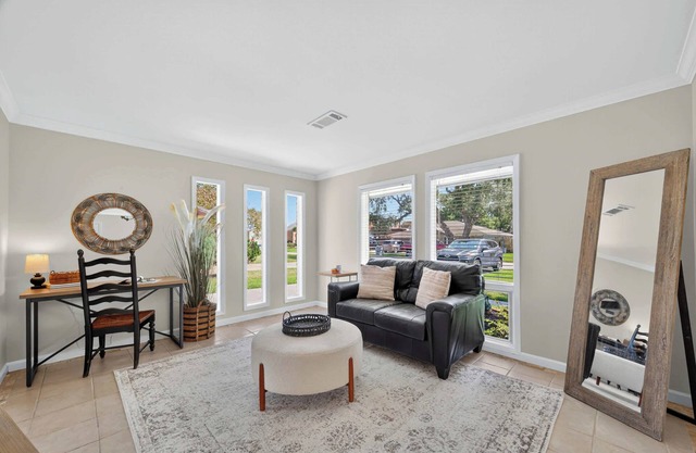 La Porte, TX: 4BR Home, Office, Grill & Yard