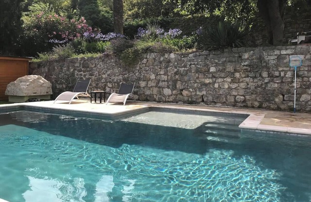 LA PROVENCALE Villa for 8 By Sunset