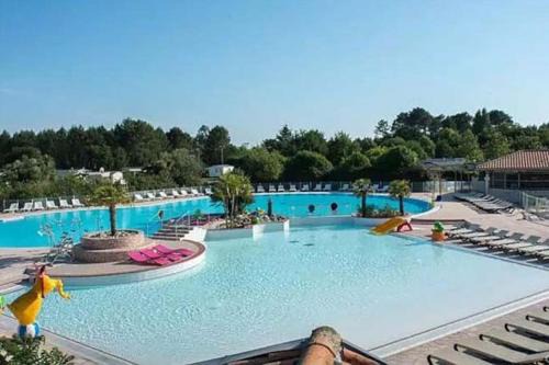 La Réserve 4 étoiles à Gastes emplacement 796 3CH 1SDB 8 personnes