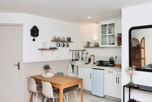 La Source - Spacieux T2 au coeur du village, à 5min des plages