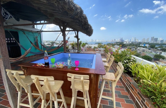 La Terraza De Estella, family room, shared kitchen, 360° view rooftop!