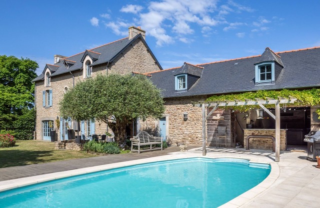 LA VILLA VILLE JEAN - Belle maison avec piscine de 300m²