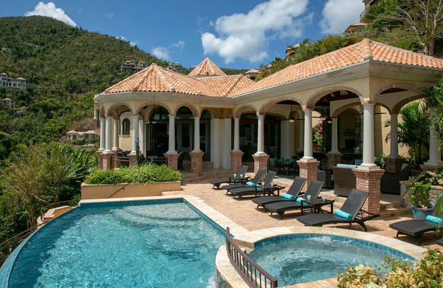 La Vita Peter Bay- Dreamy Villa in the USVI PRIVATE BEACH