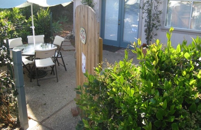 Ladybug Cottage Guest Hse Santa Barbara