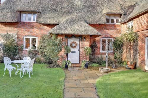 Lake Cottage