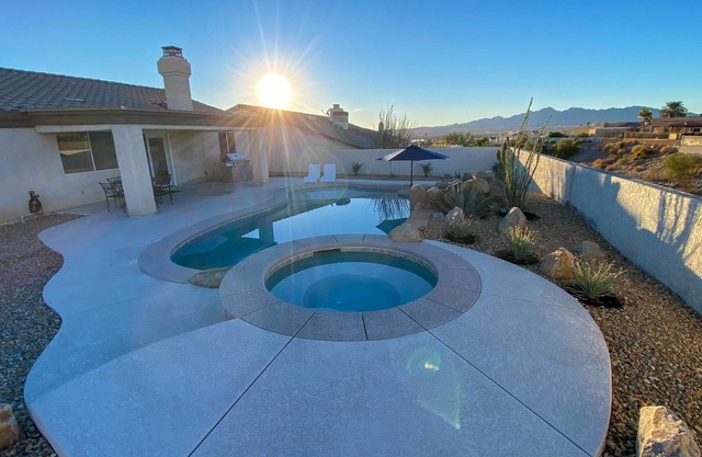 Lake Havasu City House w/Fire Pit, Pool & Spa!