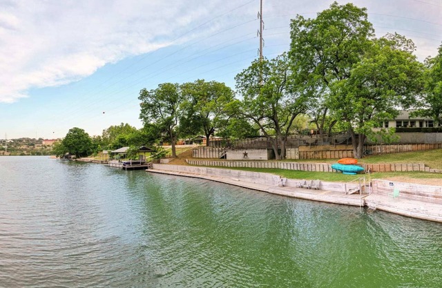 Lake Marble Falls Waterfront | House | Wet Slip | Huge Yard