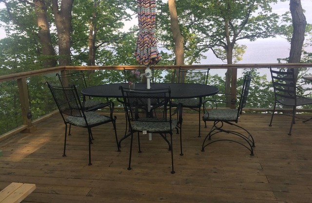 Lake Michigan Beachfront Rental 5BR/3BA - Sleeps 10