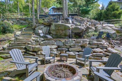 Lakefront Gem with Hot Tub and Boat Dock in Greentown