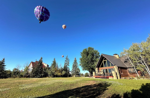 Lakefront Home with Mountain and Golf Course Views