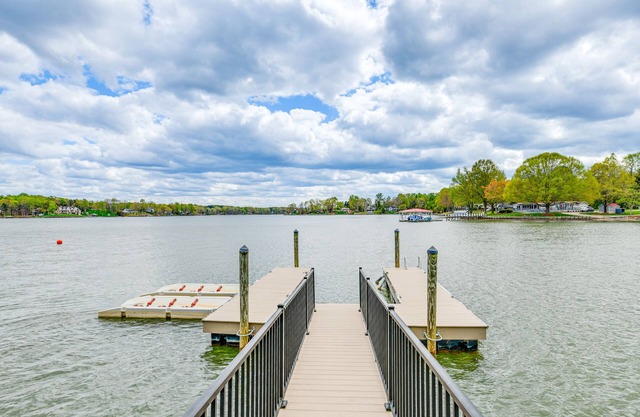 Lakefront Troutman Home w/Private Dock & Slip!