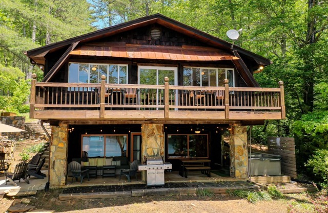 Lakeshore Lodge by Escape to Blue Ridge