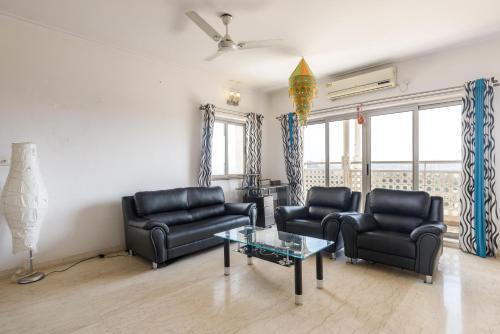 Lakeside AeroBay by Red Olive Nr Airport 3BHK