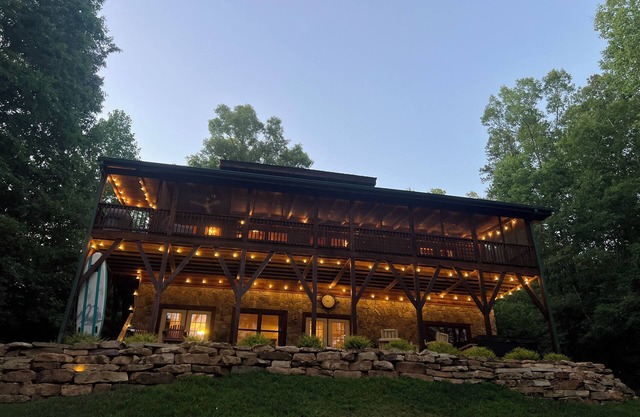 Lakeside Lazy Bear Lodge, Lake Lure NC.