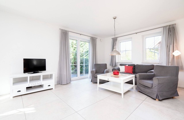 Land Idyll Warnsdorf - Apartment "Red"