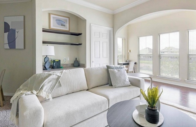 Landing | Amazing 1BD, Clubhouse, Gym