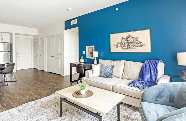 Landing | Amazing 2BD, Gym, Pool