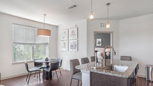 Landing Apartments Orlando - Central Business District