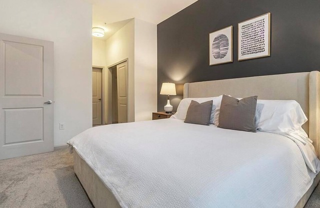 Landing at Avalon at Seven Springs Apartments - 2 Bedrooms in Seven Springs