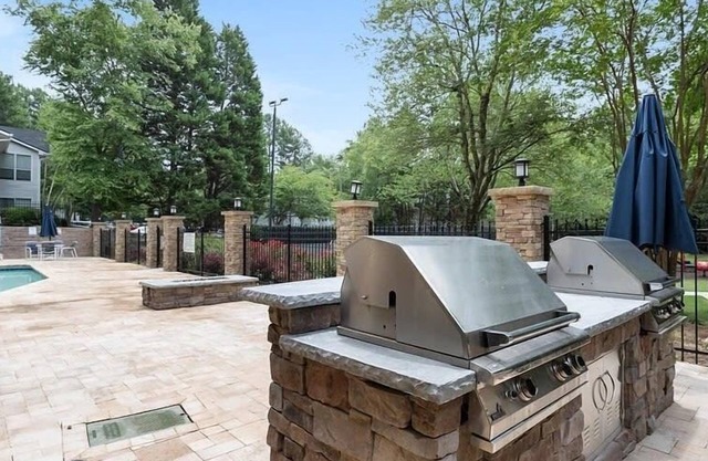 Landing at Brookstone - 1 Bedroom in Downtown Riverdale