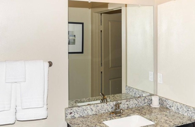 Landing at District at Memorial Apartments - 1 Bedroom in Memorial City