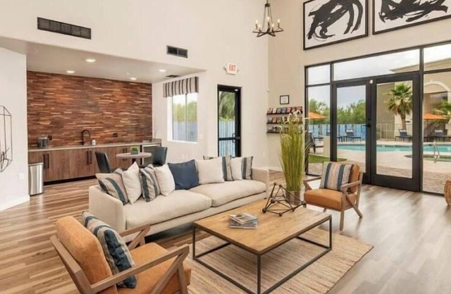 Landing at Equestrian - 2 Bedrooms in Countryside