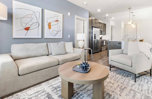 Landing | Beautiful 2BD, Clubhouse, Pool