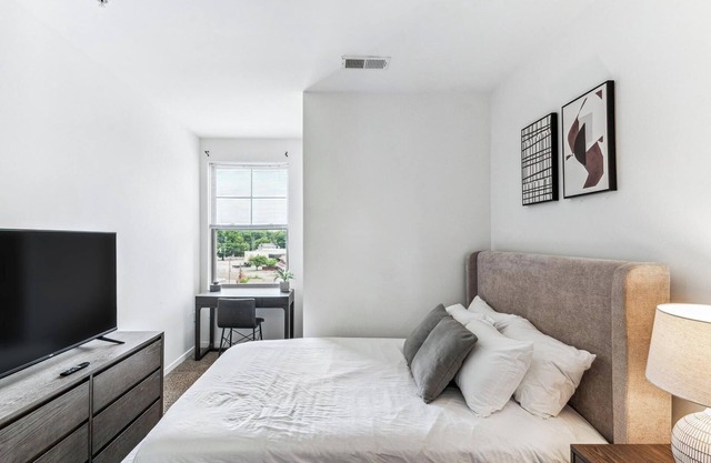 Landing | Incredible 1BD, Clubhouse, Gym