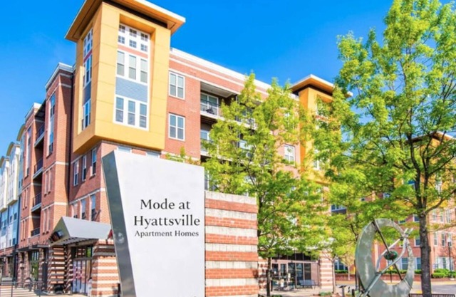 Landing | Incredible 2BD, Pool, Clubhouse