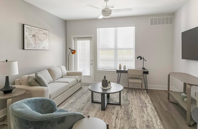 Landing | Modern 2BD, Courtyard, Gym