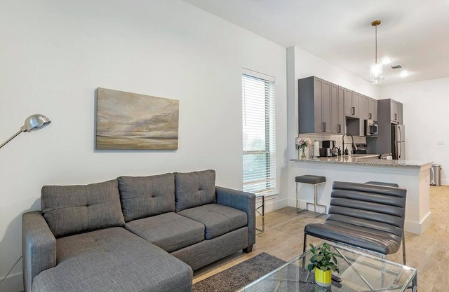 Landing | Stunning 1BD, Gym