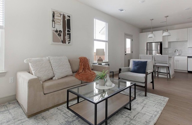 Landing | Stunning 1BD, Yoga Studio, Pool