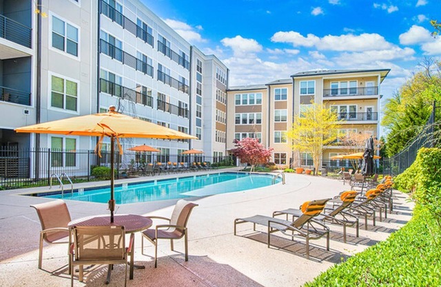 Landing | Stylish 2BD, Pool, Courtyard