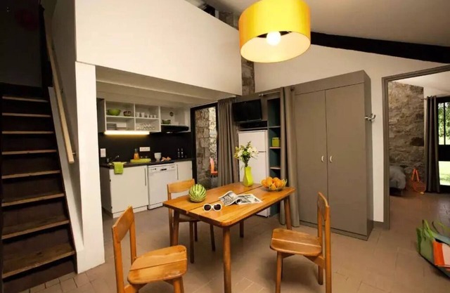 Lands of France - Domaine des Vans - 2-Room Cottage 4 People PMR