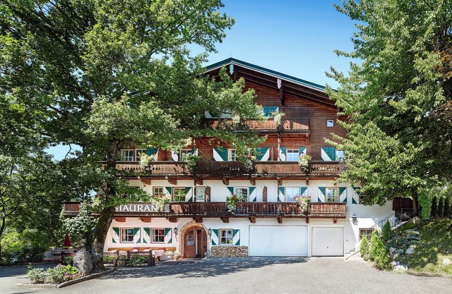 Landsitz Römerhof - Hotel Apartments