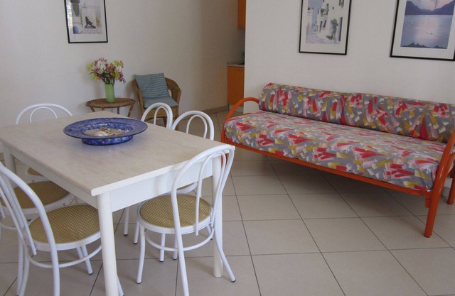 LARGE APARTMENT WITH ALL THE COMFORT AT 250 Mt FROM THE SEA A FEW KM FROM GALLIPOLI