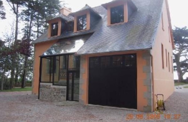 Large Character Villa on the seafront with sauna, table football, billiards .