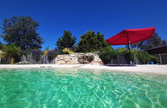 Large cottage 5 minutes from the sea