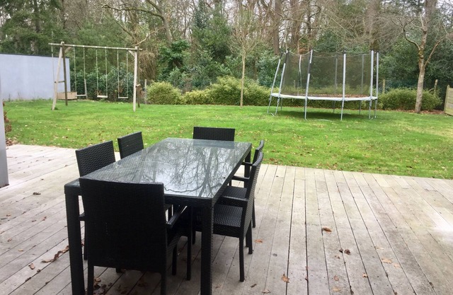 Large contemporary house of 220M2 10 'from Nantes on beautiful land