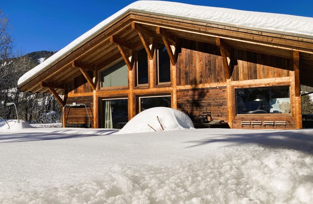 Large luxury chalet Megève