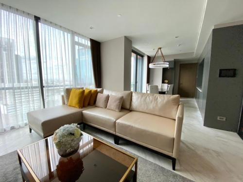 Large Super Luxury Thonglor 2 Bed Sleeps 4