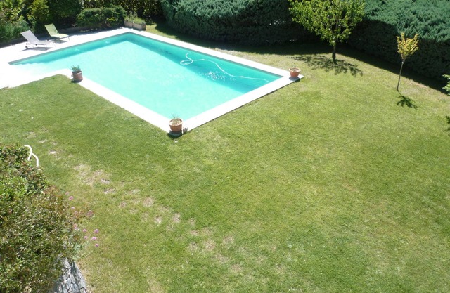 Large villa with swimming pool, Aix en Provence at 5min