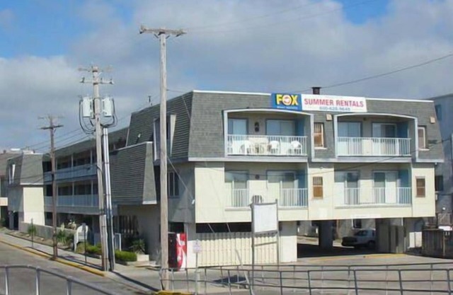 Larger unit! Private deck. So close to all the action, beach and boardwalk!