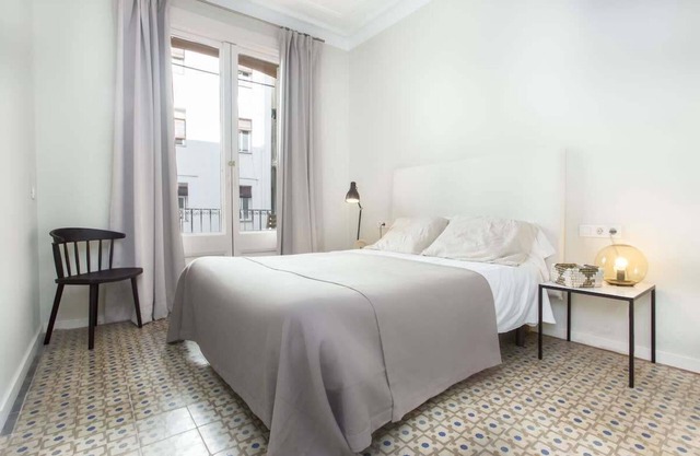 Las Ramblas large 4bedroom with terrace