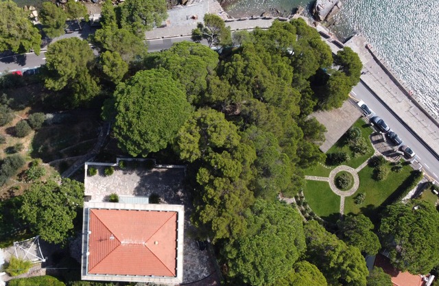 *LAST MINUTE* Villa Doria 16P Waterfront Sanctuary in Porto Venere near 5Terre