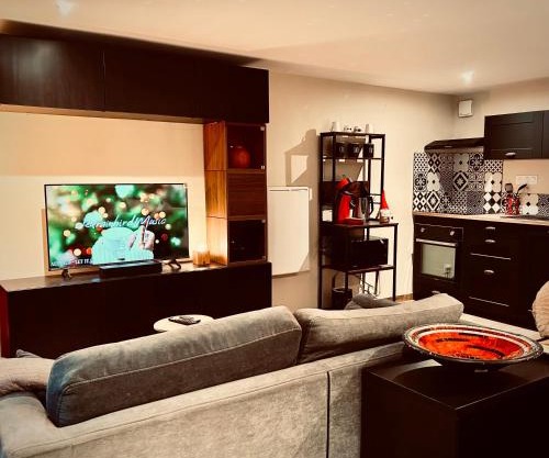 Le 23 Factory - RDC - Proche gare et centre - Wifi