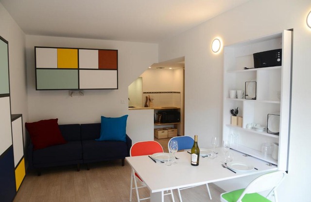 Le 38 derrière l'église