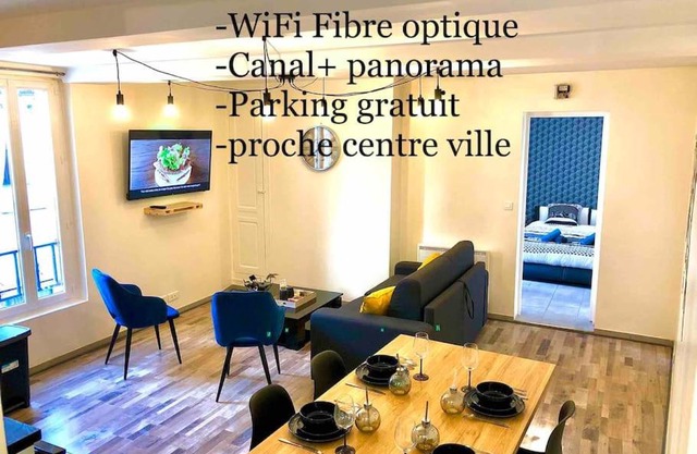 Le Black and Wood, proche centre, parking gratuit.